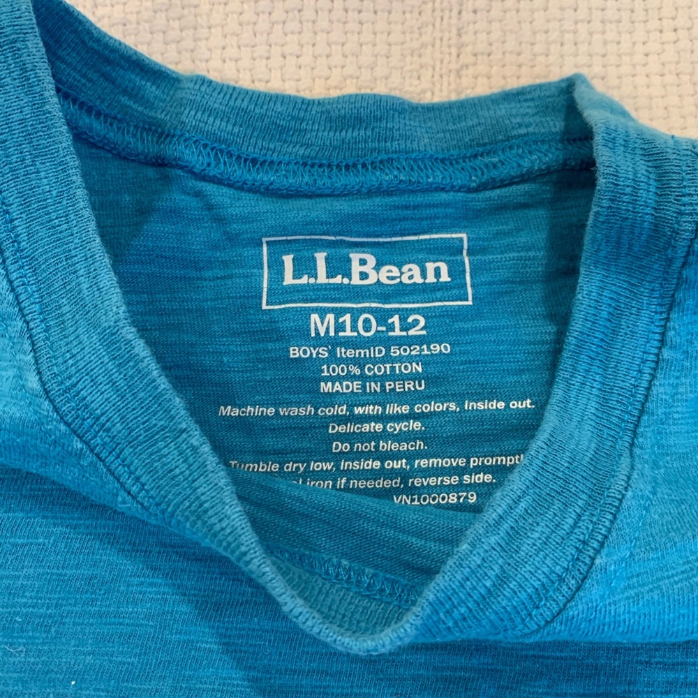 L.L.Bean - Picture 2 of 3